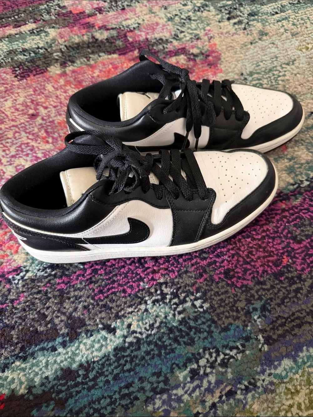 Jordan low top